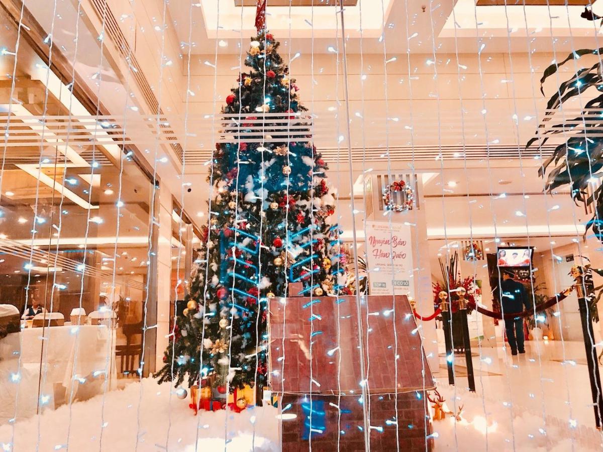 バオソン インターナショナル ホテル ハノイ市 エクステリア 写真